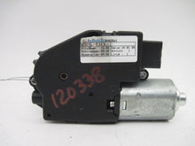 Load image into Gallery viewer, ROOF MOTOR Volvo S40 2005 05 - 571828
