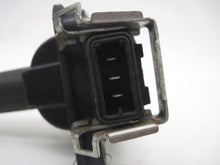 Load image into Gallery viewer, IGNITION COIL Audi A4 A6 A8 S4 1997 97 98 99 00 01 02 - 572172
