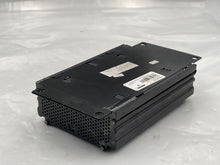 Load image into Gallery viewer, AMPLIFIER Audi TT 00 01 02 03 04 05 06 - NW136201
