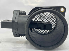 Load image into Gallery viewer, Mass Air Flow Sensor Meter MAF A4 TT Golf Cabriolet Jetta Passat 99-02 - NW4755
