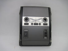 Load image into Gallery viewer, Console BMW 745i 2003 03 - 574215
