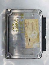 Load image into Gallery viewer, ECU ECM COMPUTER Jetta 2006 06 - NW62771
