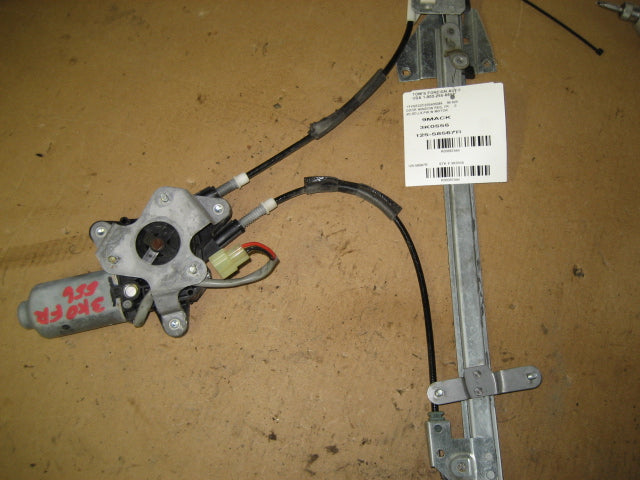 WINDOW REGULATOR Mazda 626 1995 95 1996 96 97 Right - 57444