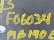 Load image into Gallery viewer, ECU ECM COMPUTER Mercedes 190 300E 90 91 92 93 - NW61646
