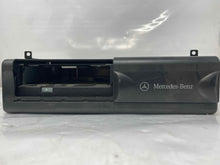 Load image into Gallery viewer, Radio  MERCEDES E-CLASS 1994 - NW138774
