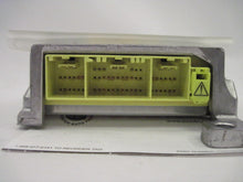 Load image into Gallery viewer, Air Bag Computer Toyota Rav 4 2001 01 2002 02 2003 03 - 578429
