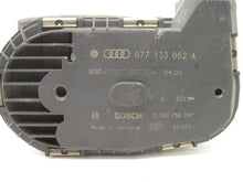 Load image into Gallery viewer, THROTTLE BODY Audi A6 RS4 A8 A6 01 02 03 04 05 06 - 09 - 579082
