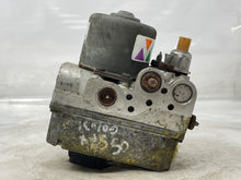 Load image into Gallery viewer, ABS Pump Cadillac SRX 2005 - NW102
