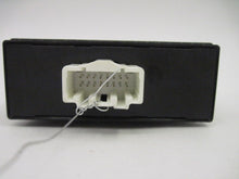 Load image into Gallery viewer, Suspension Computer Mazda Rx8 6 3 5 2004 04 05 06 - 08 - 581653
