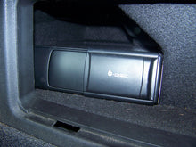 Load image into Gallery viewer, CD Changer Audi TT 2000 00 2001 01 02 03 04 05 06 - NW136214

