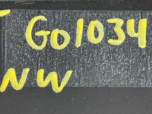 Load image into Gallery viewer, CD Changer Audi TT 2000 00 2001 01 02 03 04 05 06 - NW136214
