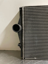 Load image into Gallery viewer, INTERCOOLER Volvo S60 S70 S80 V70 1999 99 2000 00 01 02 - NW106452
