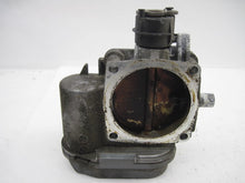 Load image into Gallery viewer, THROTTLE BODY MERCEDES C43 CL500 E430 1998 98 99 00 - 586102
