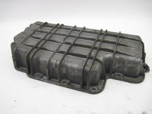Load image into Gallery viewer, OIL PAN MERCEDES C280 C43 CL500 E320 98 99 00 01 - 04 - 587441
