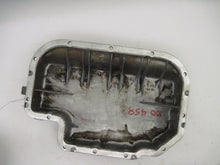 Load image into Gallery viewer, OIL PAN MERCEDES C280 C43 CL500 E320 98 99 00 01 - 04 - 587441
