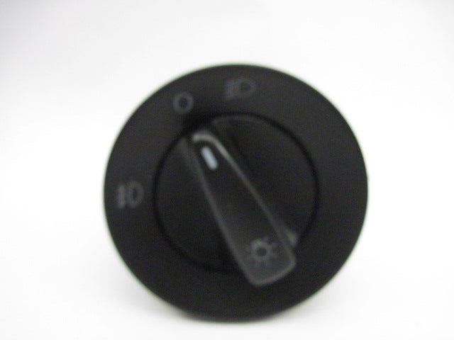Headlight Switch Volkswagen Passat 2001 01 - 587485