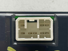 Load image into Gallery viewer, Temp Climate AC Heater Control Land Rover 2004 04 - NW101178
