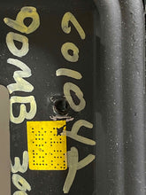 Load image into Gallery viewer, AC CONDENSER Mercedes 300D 300E 1990 90 1991 91 - NW44058
