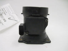Load image into Gallery viewer, Mass Air Flow Sensor Meter MAF A4 A6 Passat 00 01 02 03 04 05 - 591173
