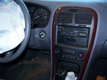 Load image into Gallery viewer, Speedometer Cluster Isuzu Optima 2005 - NW160741
