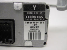 Load image into Gallery viewer, CRUISE CONTROL COMPUTER Acura CL TL 2000 00 01 02 03 - 592548
