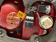 Load image into Gallery viewer, OUTER TAIL LIGHT LAMP Kia Magentis Optima 03 04 05 06 Right - NW181399

