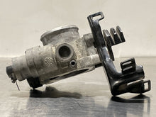 Load image into Gallery viewer, Throttle Body  PT CRUISER 2004 - NW177525
