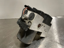 Load image into Gallery viewer, ABS PUMP BMW 540i 740i 1996 96 1997 97 1998 98 - NW1080
