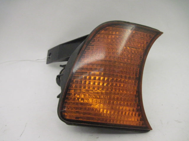PARKLAMP 525i 530i 535i M5 89 90 91 92 93 94 95 Right - 596324
