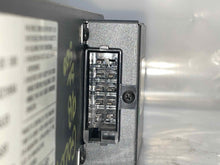 Load image into Gallery viewer, Cd Changer Mercedes SL320 SL500 SL600 1994 94 1995 95 1996 96 1997 97 1998 98 - NW139078
