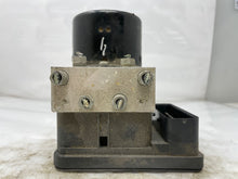 Load image into Gallery viewer, ABS PUMP Volvo V70 S70 V40 05 06 07 - NW2852
