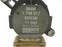 Load image into Gallery viewer, IGNITION COIL BMW 320i 850i M5 X5 Z3 Z8 1995 95 96 - 03 - 601064
