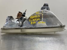 Load image into Gallery viewer, HEADLIGHT LAMP ASSEMBLY Town Car 1995 95 1996 96 1997 97 Right - NW102110
