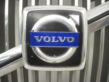 Load image into Gallery viewer, GRILL Volvo S80 1999 99 2000 00 2001 01 2002 02 2003 03 - 604983
