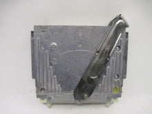 Load image into Gallery viewer, ECU ECM COMPUTER Volvo 850 1993 93 1994 94 95 Non Turbo - 606868
