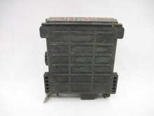 Load image into Gallery viewer, ECU ECM COMPUTER Mercedes 190 1985 85 1986 86 - 606892
