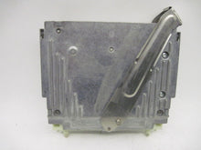 Load image into Gallery viewer, ECU ECM COMPUTER Volvo 850 1993 93 1994 94 95 Non Turbo - 606971
