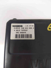 Load image into Gallery viewer, ABS COMPUTER Land Rover Discovery 99 00 01 02 - NW36931
