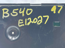 Load image into Gallery viewer, Radio  BMW 540I 1997 - NW7387
