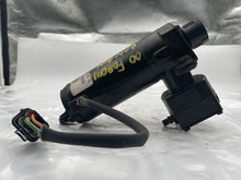 Load image into Gallery viewer, Suspension Air Compressor Pump  RANGE ROVER 2000 - NW8387

