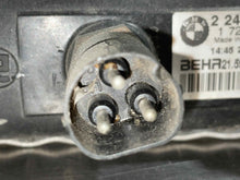 Load image into Gallery viewer, RADIATOR BMW 325i 325i 1988 88 1989 89 1990 90 19991 91 1992 92 93 Auto - NW131946
