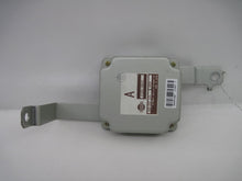 Load image into Gallery viewer, Transfer case computer Nissan Murano 2005 05 2006 06 2007 07 - 610377
