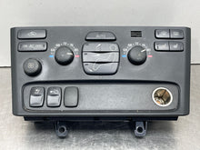 Load image into Gallery viewer, Temp Climate AC Heater Control Volvo S80 2005 05 - NW101701
