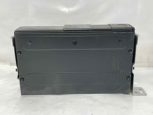 Load image into Gallery viewer, CD CHANGER Acura RL 1996 96 97 98 99 00 01 02 03 - NW135760
