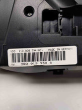 Load image into Gallery viewer, Speedometer Cluster Passat 1998 98 1999 99 Auto - NW162189
