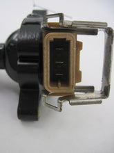 Load image into Gallery viewer, IGNITION COIL BMW 320i 850i M5 X5 Z3 Z8 1995 95 96 - 03 - 613274
