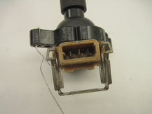 Load image into Gallery viewer, IGNITION COIL BMW 320i 850i M5 X5 Z3 Z8 1995 95 96 - 03 - 613277
