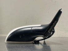 Load image into Gallery viewer, SIDE VIEW MIRROR VW PASSAT 1998 98 1999 99  Right - NW53824
