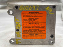 Load image into Gallery viewer, AIR BAG COMPUTER PASSAT 1998 1999 - NW38772
