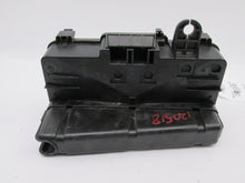 Load image into Gallery viewer, FUSE BOX Honda Accord 2001 01 - 616537
